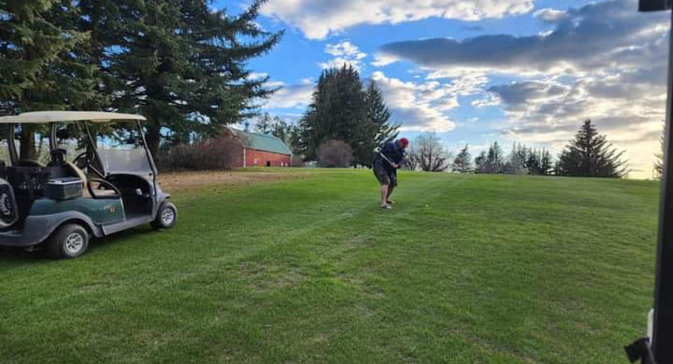 Golfing in the Aspen Acres